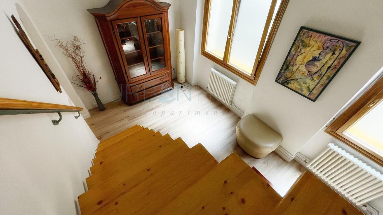 Vivienda Turistica Con Encanto Centrico, Wifi Y Patio Bilbao Exteriér fotografie